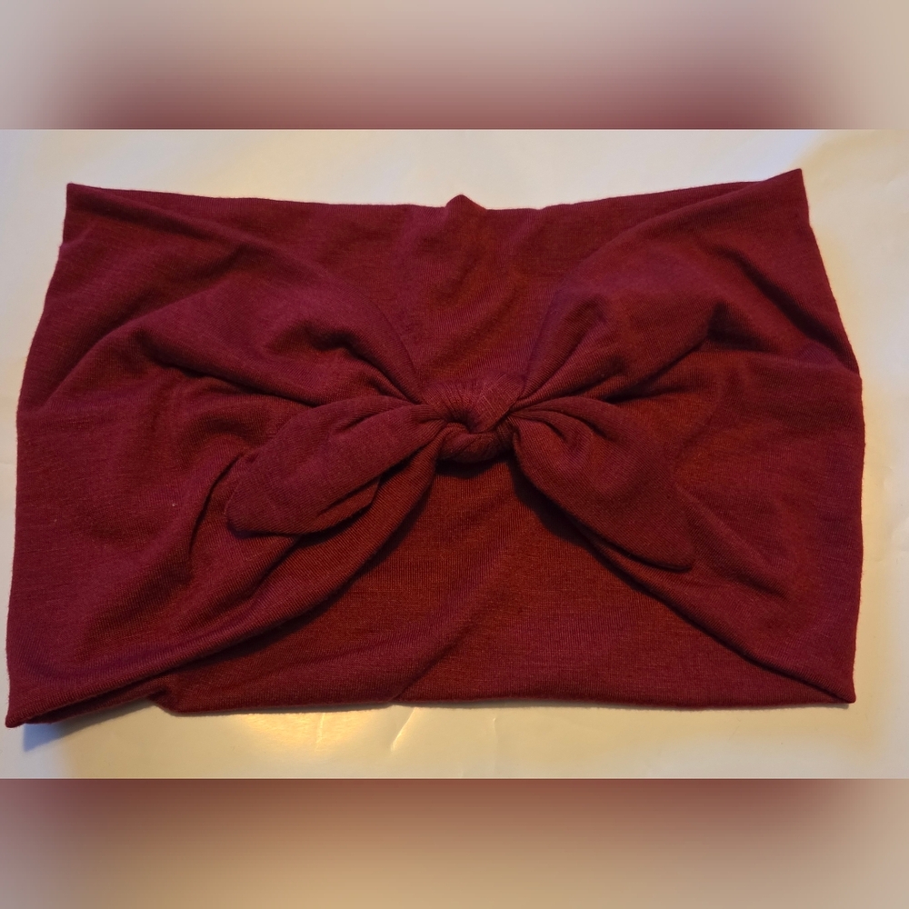 Elegant Burgundy Knotted Headband